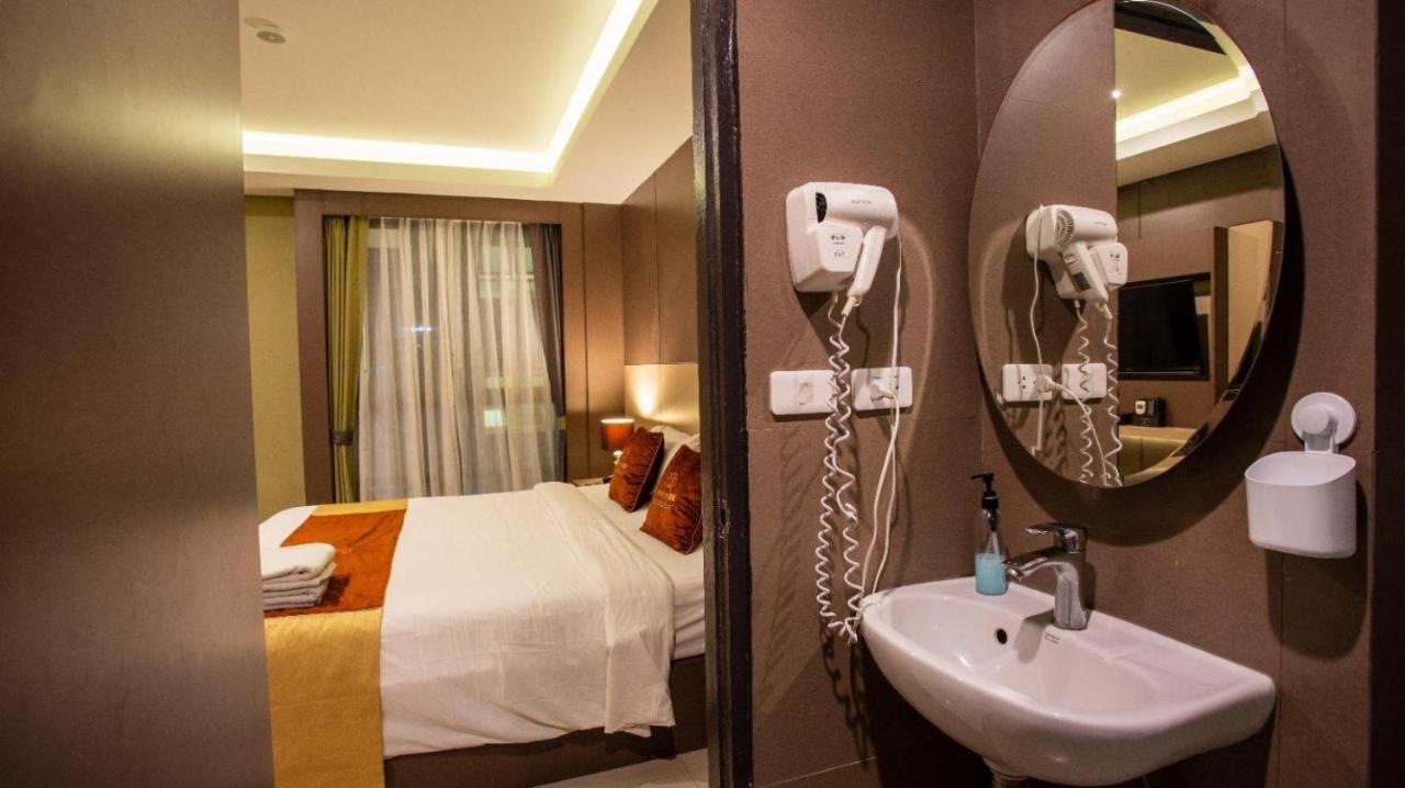 Grande Classic By Goad Avadhess Hospitality 1 Km Walking Street Pattaya Beach Extérieur photo