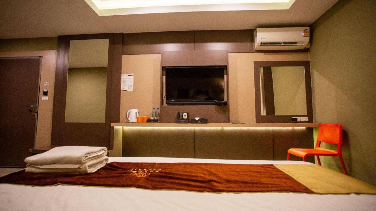 Grande Classic By Goad Avadhess Hospitality 1 Km Walking Street Pattaya Beach Extérieur photo