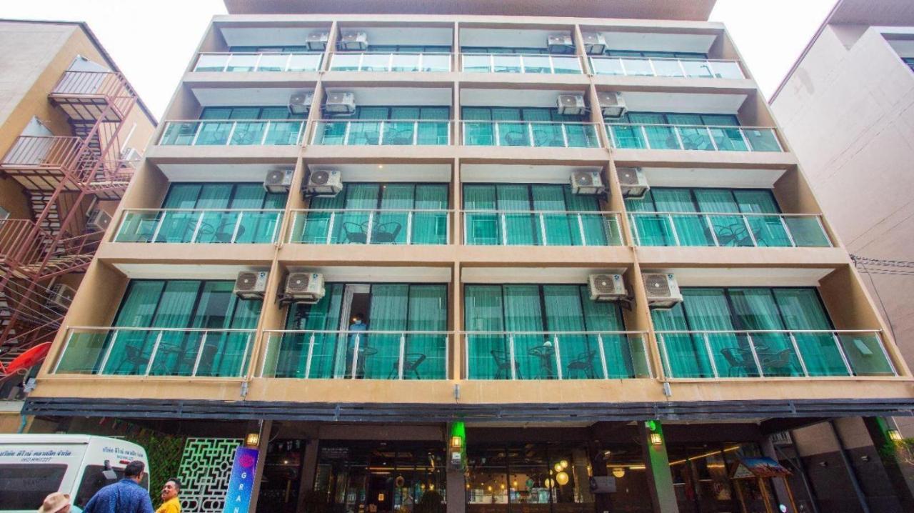 Grande Classic By Goad Avadhess Hospitality 1 Km Walking Street Pattaya Beach Extérieur photo
