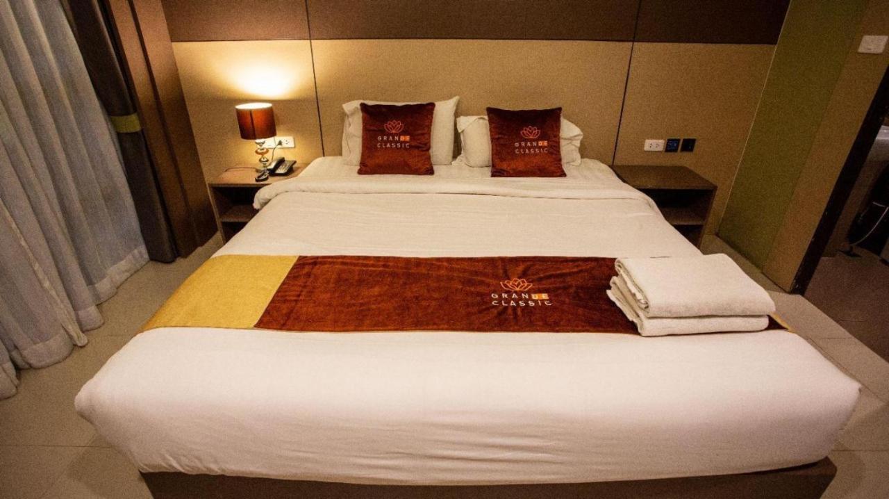 Grande Classic By Goad Avadhess Hospitality 1 Km Walking Street Pattaya Beach Extérieur photo